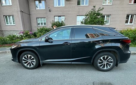 Lexus RX IV рестайлинг, 2019 год, 5 500 000 рублей, 6 фотография