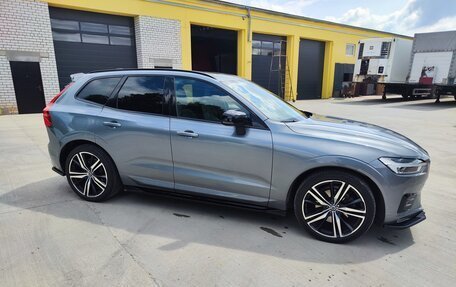 Volvo XC60 II, 2020 год, 3 120 000 рублей, 4 фотография