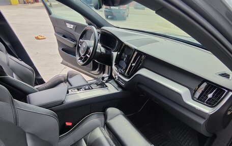 Volvo XC60 II, 2020 год, 3 120 000 рублей, 12 фотография