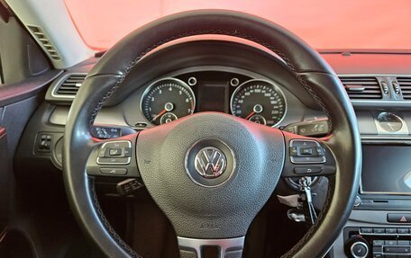 Volkswagen Passat B7, 2011 год, 995 000 рублей, 10 фотография