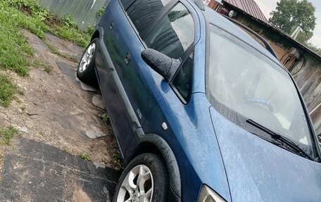 Opel Zafira A рестайлинг, 2002 год, 270 000 рублей, 2 фотография