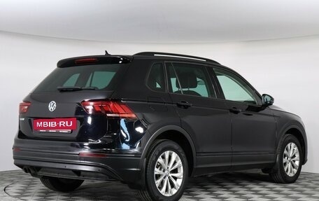Volkswagen Tiguan II, 2019 год, 2 149 000 рублей, 5 фотография