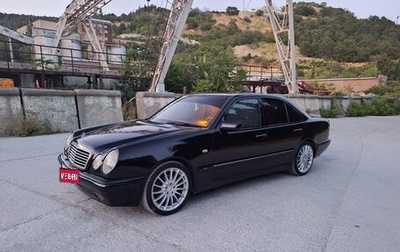 Mercedes-Benz E-Класс, 1997 год, 530 000 рублей, 1 фотография