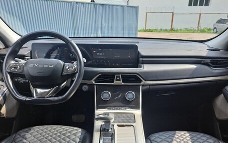 CheryExeed TXL, 2022 год, 2 499 000 рублей, 14 фотография