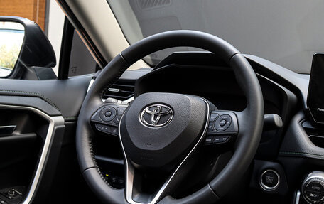 Toyota RAV4, 2024 год, 4 270 000 рублей, 22 фотография