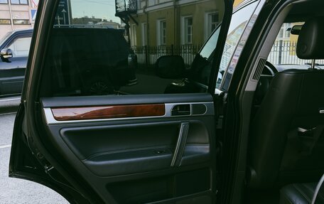 Volkswagen Touareg III, 2006 год, 1 280 000 рублей, 10 фотография