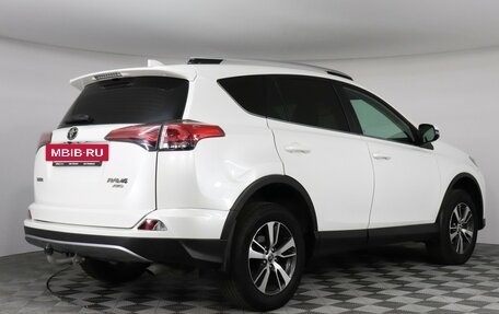 Toyota RAV4, 2017 год, 1 969 000 рублей, 5 фотография