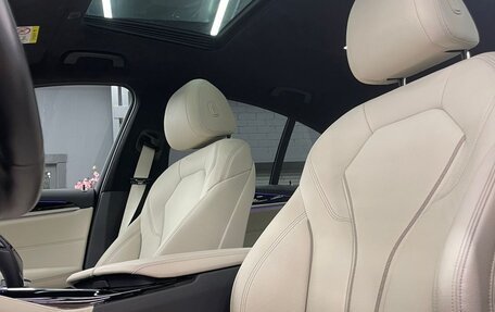 BMW 5 серия, 2020 год, 4 800 000 рублей, 21 фотография