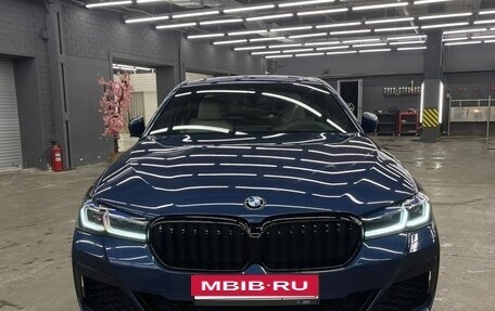 BMW 5 серия, 2020 год, 4 800 000 рублей, 8 фотография