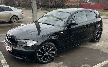 BMW 1 серия, 2009 год, 860 000 рублей, 2 фотография