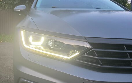 Volkswagen Passat B8 рестайлинг, 2017 год, 2 500 000 рублей, 4 фотография