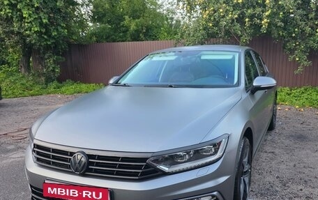 Volkswagen Passat B8 рестайлинг, 2017 год, 2 500 000 рублей, 3 фотография