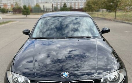 BMW 1 серия, 2009 год, 860 000 рублей, 7 фотография
