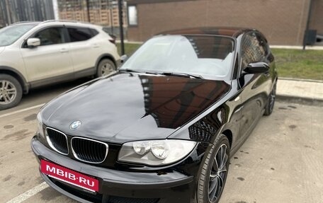 BMW 1 серия, 2009 год, 860 000 рублей, 9 фотография