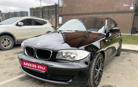 BMW 1 серия, 2009 год, 860 000 рублей, 11 фотография