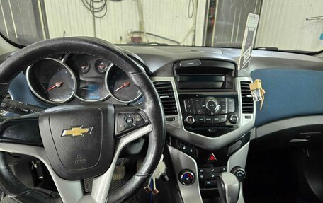 Chevrolet Cruze II, 2011 год, 670 000 рублей, 3 фотография
