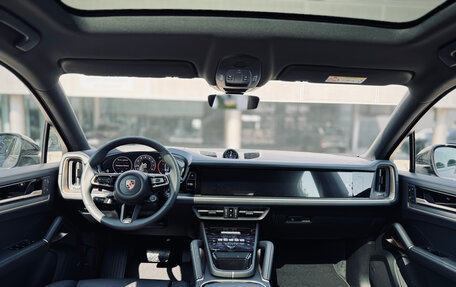 Porsche Cayenne III, 2025 год, 18 500 000 рублей, 33 фотография