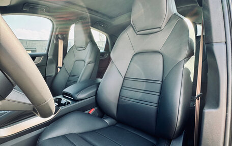 Porsche Cayenne III, 2025 год, 18 500 000 рублей, 30 фотография
