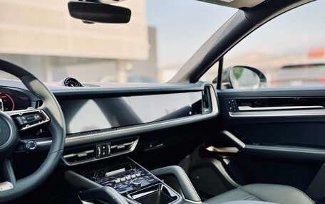 Porsche Cayenne III, 2025 год, 18 500 000 рублей, 37 фотография