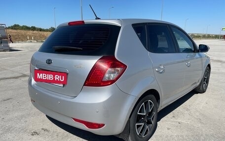 KIA cee'd I рестайлинг, 2009 год, 799 999 рублей, 3 фотография