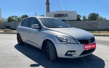 KIA cee'd I рестайлинг, 2009 год, 799 999 рублей, 18 фотография
