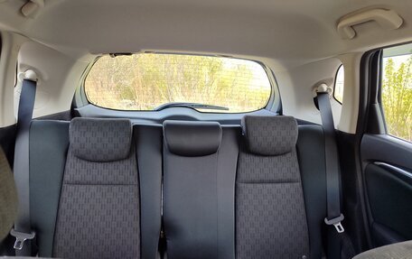 Honda Fit III, 2015 год, 1 200 000 рублей, 9 фотография