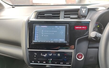 Honda Fit III, 2015 год, 1 200 000 рублей, 12 фотография