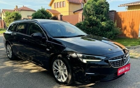 Opel Insignia II рестайлинг, 2020 год, 2 070 000 рублей, 1 фотография