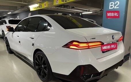 BMW 5 серия, 2024 год, 6 580 199 рублей, 5 фотография