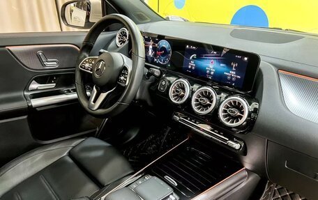 Mercedes-Benz GLA, 2022 год, 2 242 000 рублей, 15 фотография