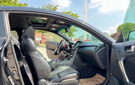 Hyundai Genesis Coupe I рестайлинг, 2012 год, 1 620 190 рублей, 12 фотография