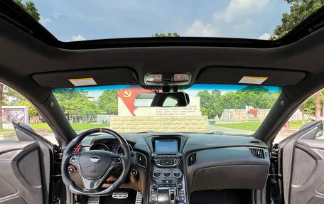 Hyundai Genesis Coupe I рестайлинг, 2012 год, 1 620 190 рублей, 9 фотография