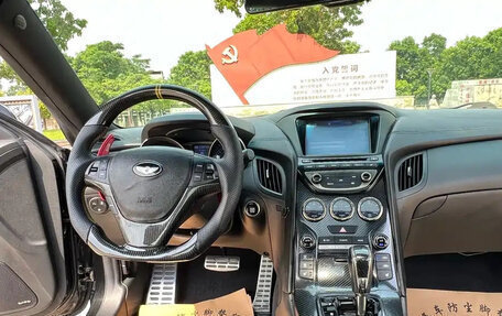 Hyundai Genesis Coupe I рестайлинг, 2012 год, 1 620 190 рублей, 10 фотография