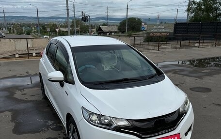 Honda Fit III, 2015 год, 1 000 000 рублей, 2 фотография