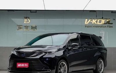 Toyota Sienna, 2021 год, 4 290 000 рублей, 1 фотография