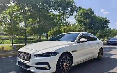 Jaguar XE I рестайлинг, 2021 год, 2 160 000 рублей, 1 фотография