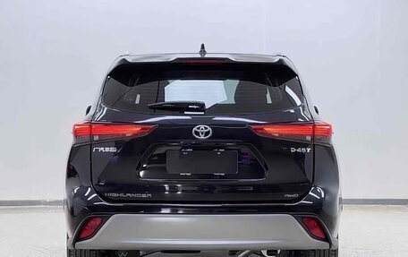 Toyota Highlander, 2022 год, 4 100 000 рублей, 7 фотография
