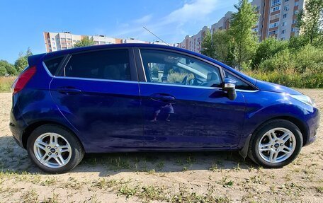Ford Fiesta, 2015 год, 1 050 000 рублей, 2 фотография