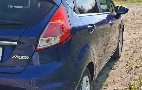 Ford Fiesta, 2015 год, 1 050 000 рублей, 5 фотография