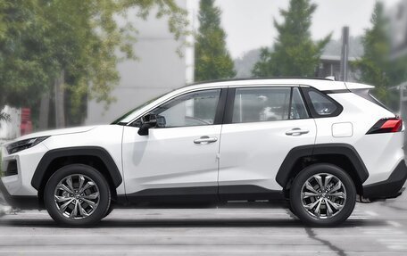 Toyota RAV4, 2025 год, 3 436 652 рублей, 7 фотография