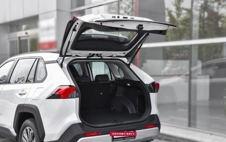 Toyota RAV4, 2025 год, 3 436 652 рублей, 19 фотография