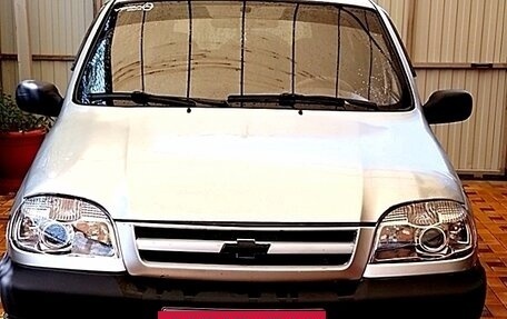 Chevrolet Niva I рестайлинг, 2003 год, 340 000 рублей, 3 фотография