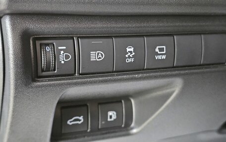 Toyota Camry, 2025 год, 4 235 000 рублей, 13 фотография