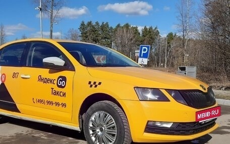 Skoda Octavia, 2018 год, 695 382 рублей, 2 фотография