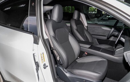 Tesla Model Y I, 2025 год, 5 415 119 рублей, 21 фотография