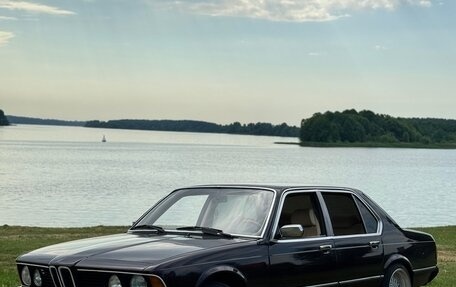BMW 7 серия, 1981 год, 1 350 000 рублей, 3 фотография