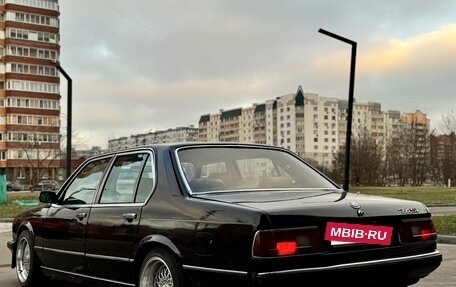 BMW 7 серия, 1981 год, 1 350 000 рублей, 8 фотография