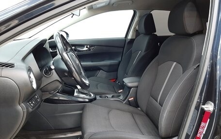 KIA Cerato IV, 2019 год, 1 540 000 рублей, 10 фотография