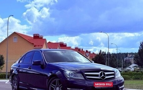 Mercedes-Benz C-Класс, 2013 год, 1 530 000 рублей, 1 фотография