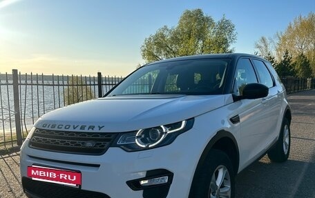 Land Rover Discovery Sport I рестайлинг, 2018 год, 2 150 000 рублей, 2 фотография